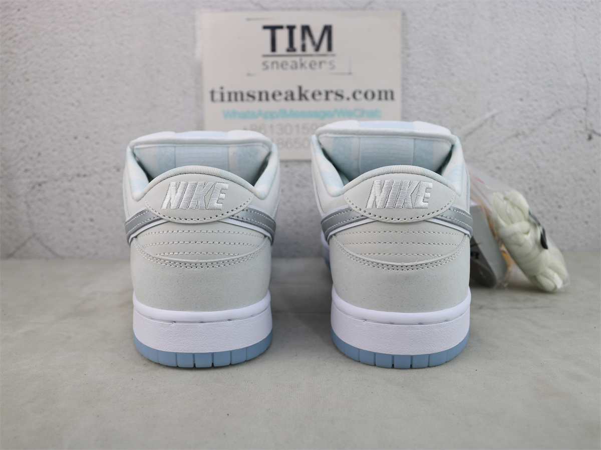 M Batch Concepts x Nike SB Dunk Low White Lobster FD8776 100